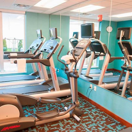 Fairfield Inn & Suites By Marriott Springfield Northampton/Amherst מראה חיצוני תמונה