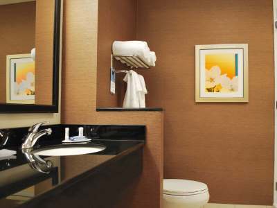 Fairfield Inn & Suites By Marriott Springfield Northampton/Amherst מראה חיצוני תמונה